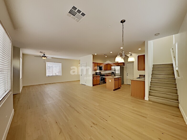 Building Photo - 8928 Cambridge Glen Ct