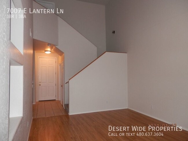 Building Photo - 7007 E Lantern Ln W