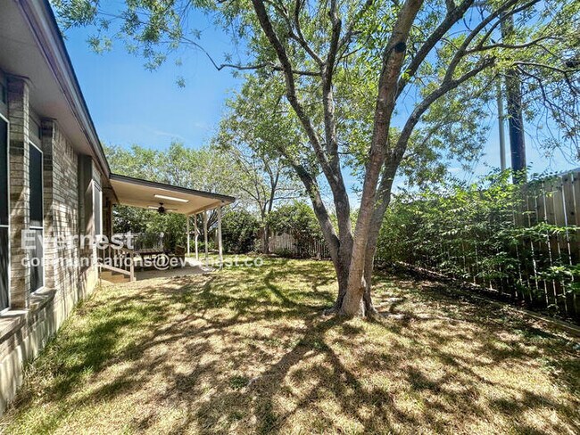 Building Photo - 2422 Cadara Woods