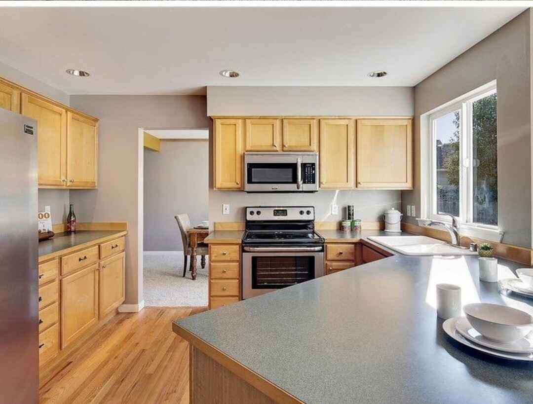 Building Photo - 1107 167th St SW