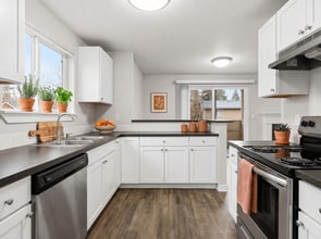 Building Photo - Cambridge on Seventh