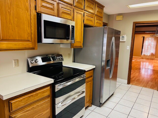 Building Photo - 2036 S 5th St