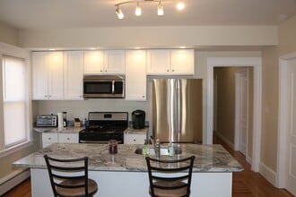 Building Photo - Luxurious 3-bedroom apartment near PC/JWU (AVAILABLE 9/1/2026)