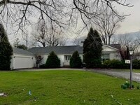 Building Photo - 26 Windsor Dr