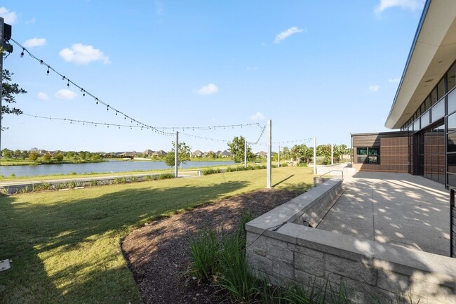 Building Photo - 16239 Rattlesnake Run Trail