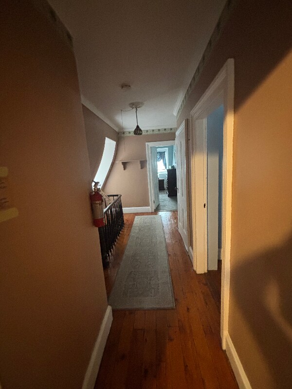 Building Photo - 83 S Hamilton St