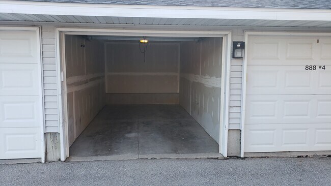 Garage Interior - 888 Boston Way