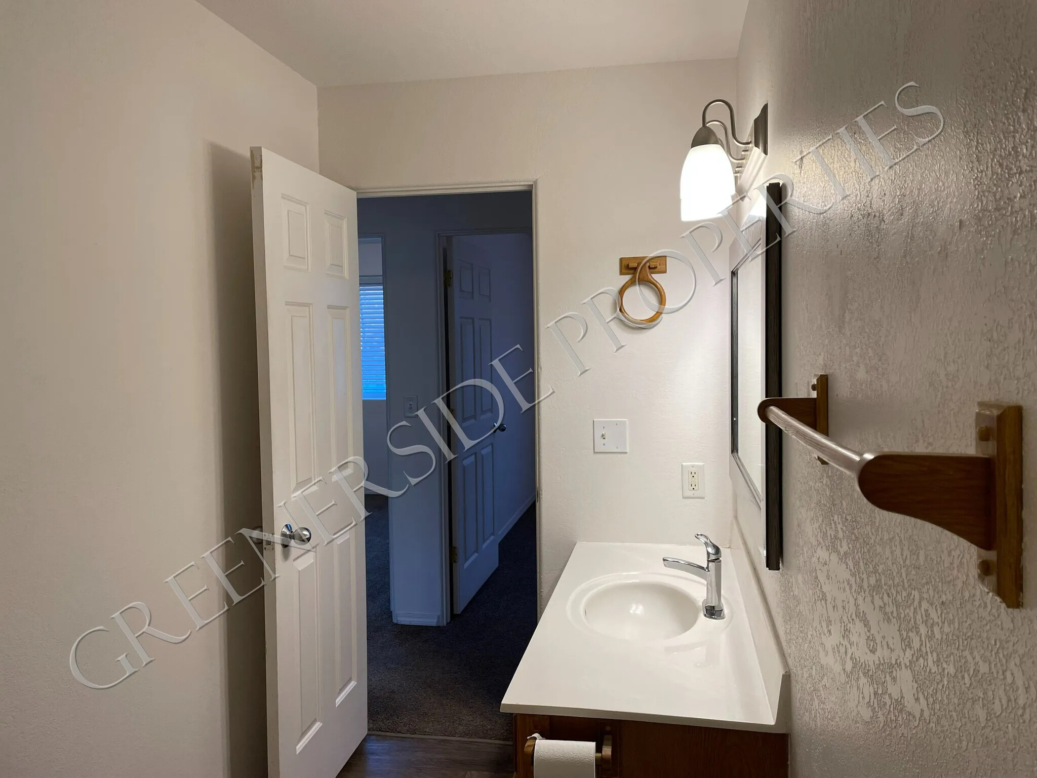 Bathroom - 430 2nd Ave W