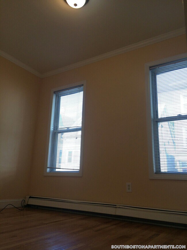Building Photo - 63 I St
