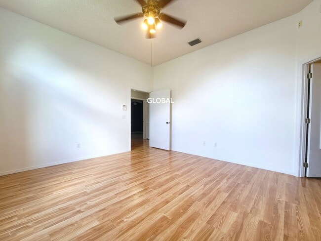 Building Photo - 3BR Orlando Home with Community Pool in Deer Creek Village