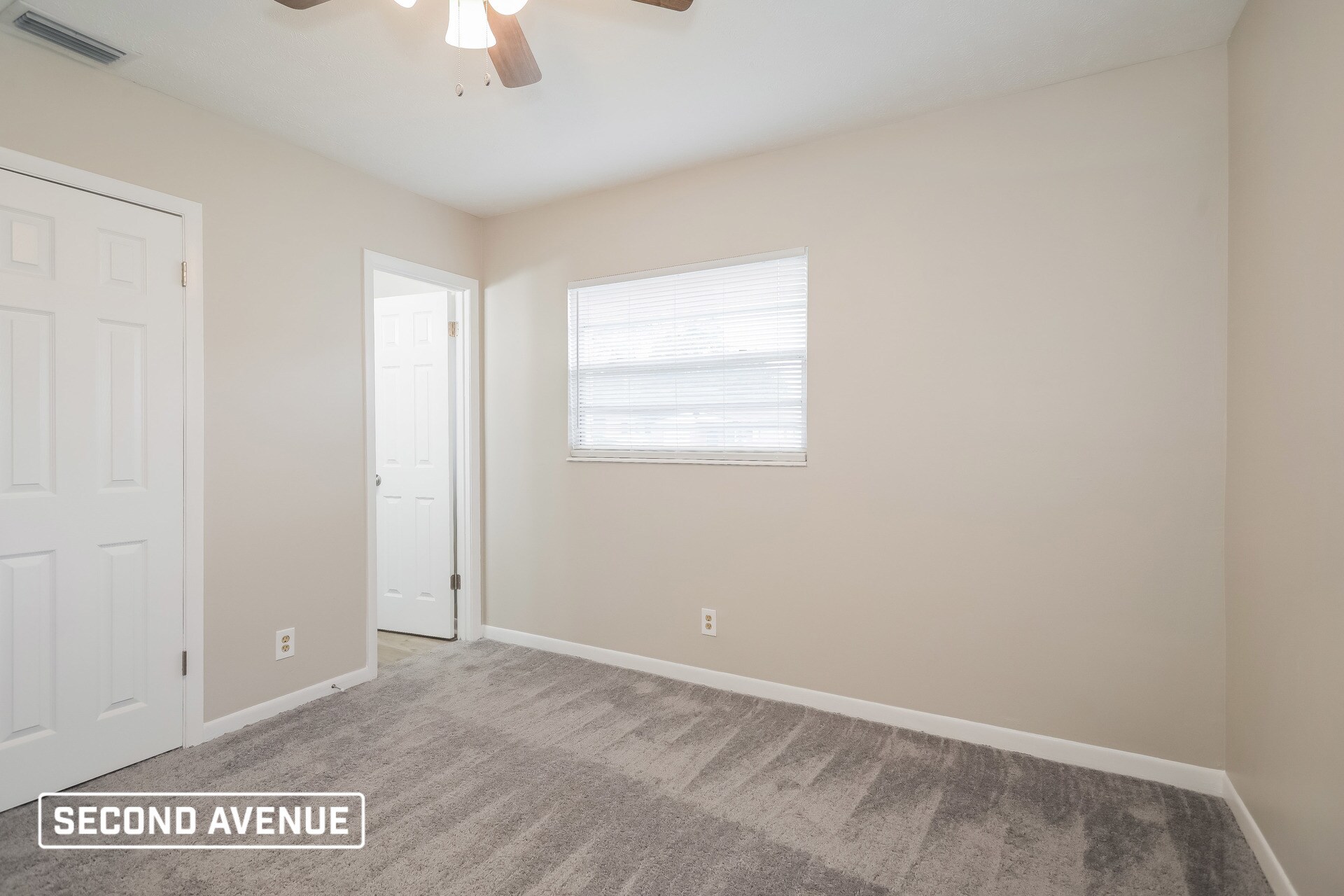Building Photo - 409 Scorpio Ln