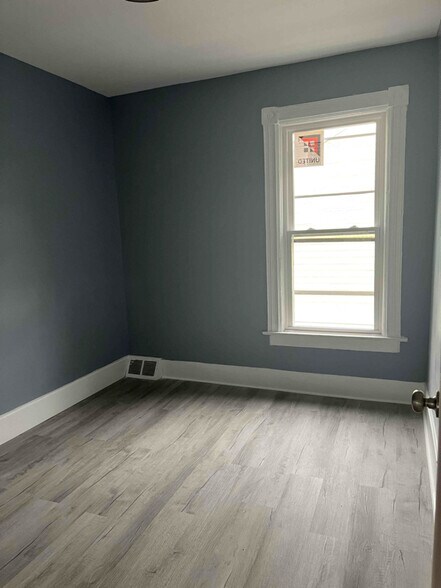 Building Photo - 1148 Brinckerhoff Ave
