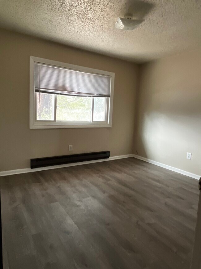 Bedroom 1 - 750 S 4th St