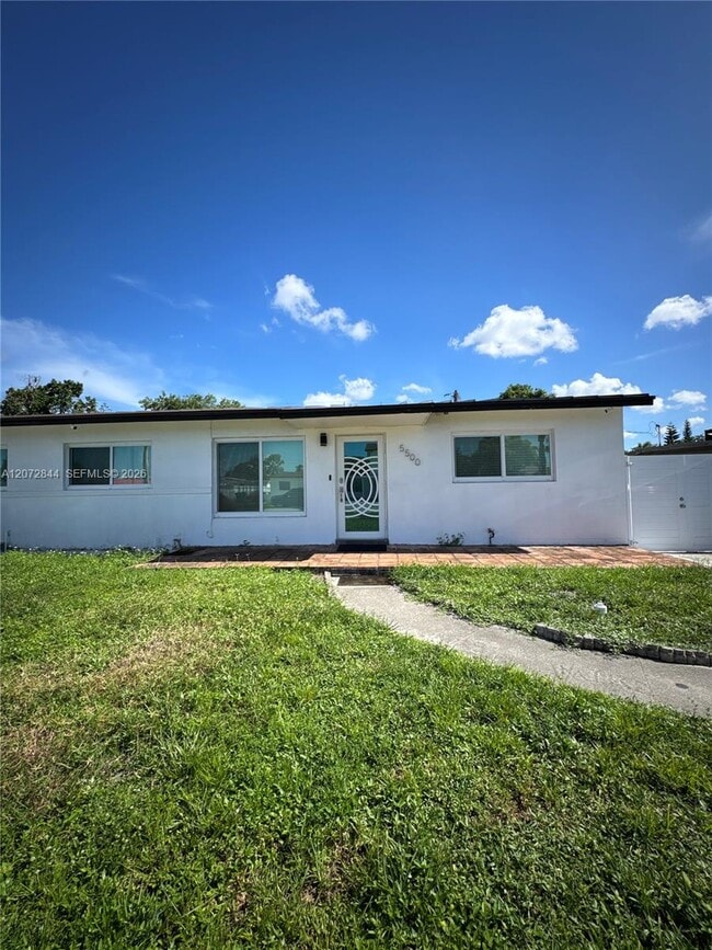 Building Photo - 5500 NW 178th Terrace