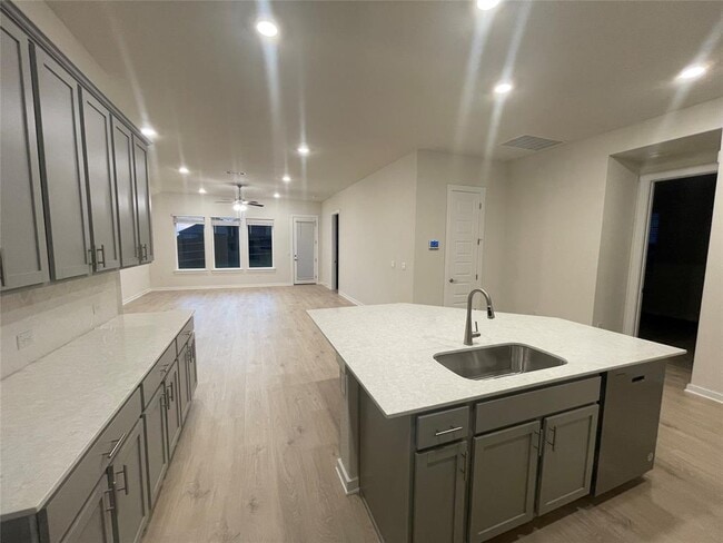 Building Photo - 1905 Armitas Ter