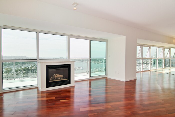 Building Photo - 13600 MARINA POINTE Dr