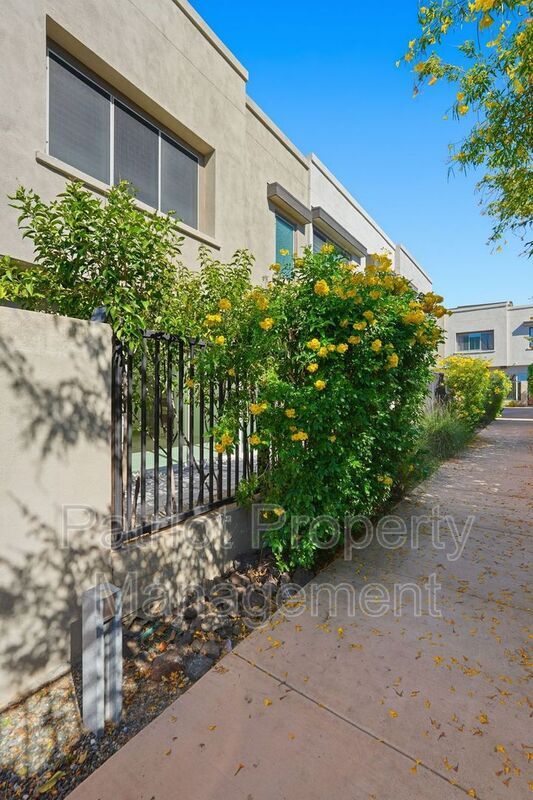 Building Photo - 7347 E Vista Bonita Dr