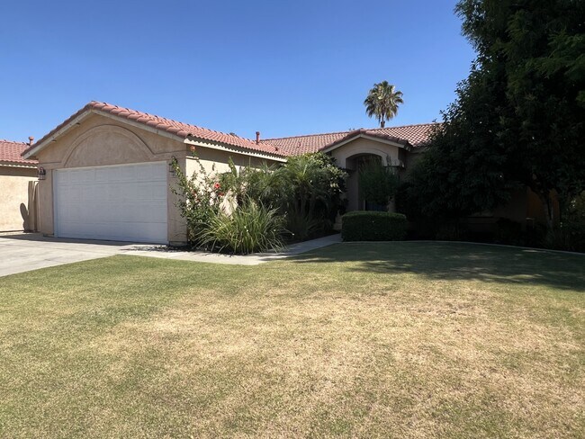Building Photo - 10821 Tivoli Ct