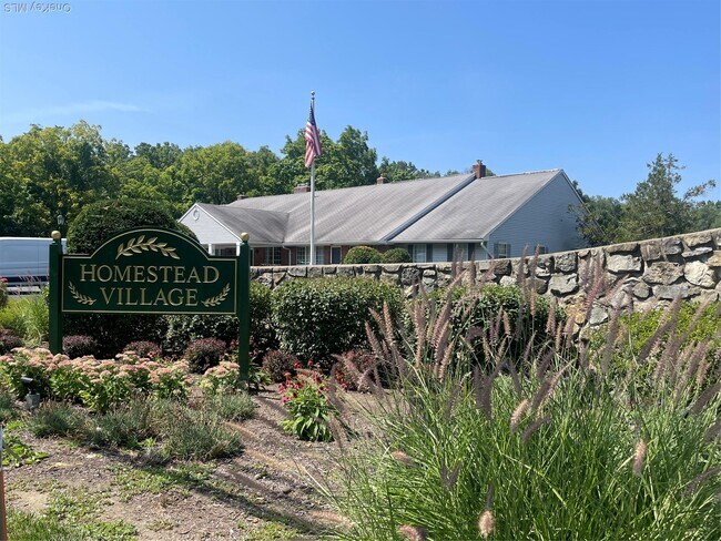 Building Photo - 66 Homestead Village Dr