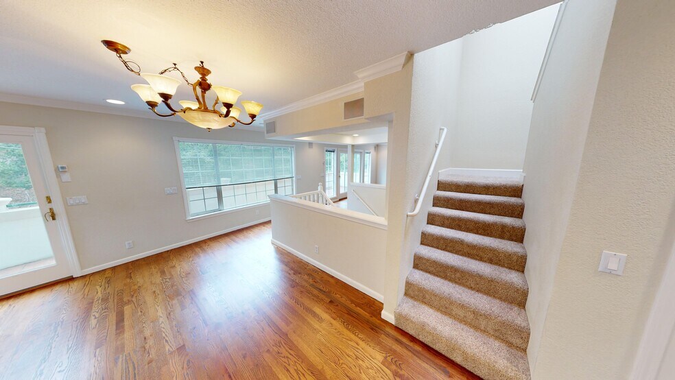 Building Photo - 3040 San Juan Blvd