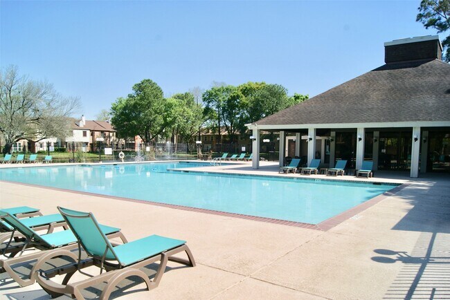 Building Photo - 5801 Lumberdale Rd