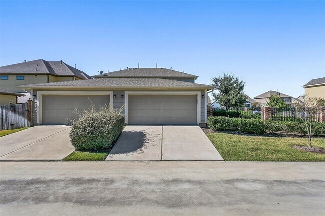 Building Photo - 16938 Makanda Dr