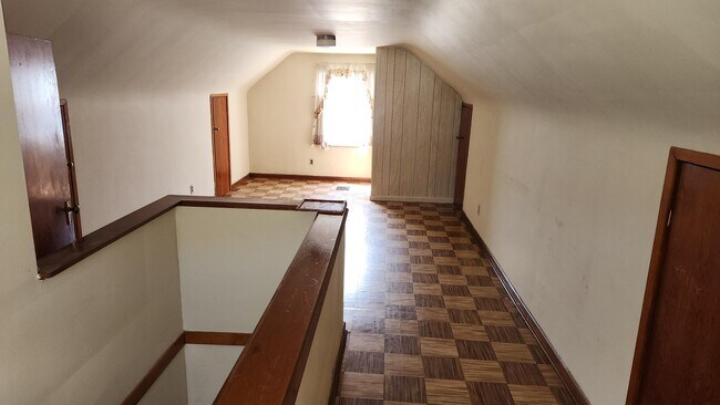 Building Photo - 502 Binns Blvd