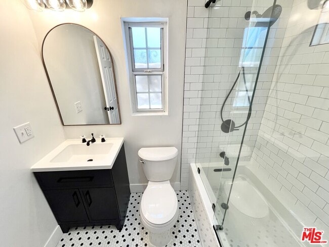 Building Photo - 1268 S Highland Ave