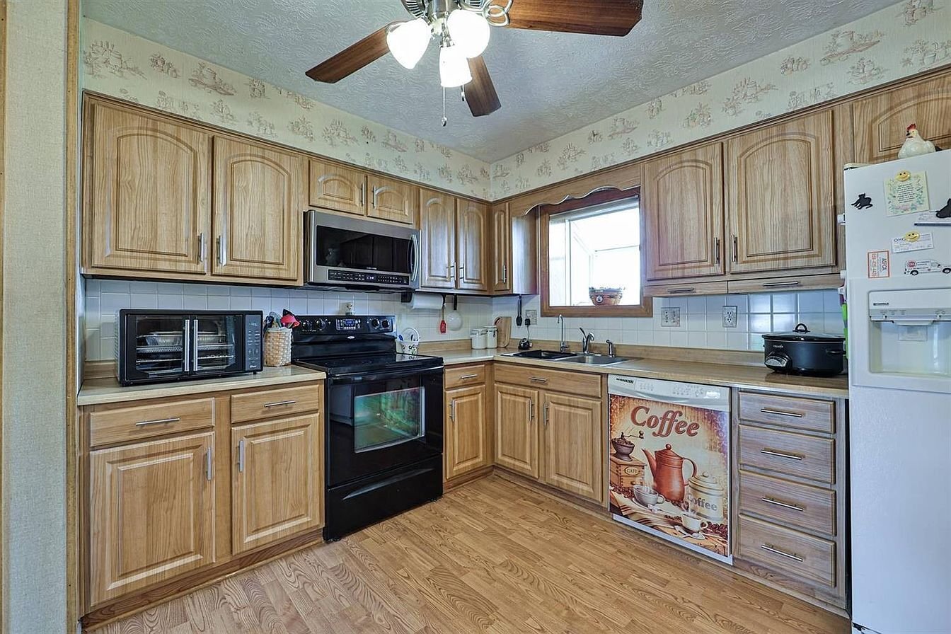Building Photo - 5938 Fairdale Dr
