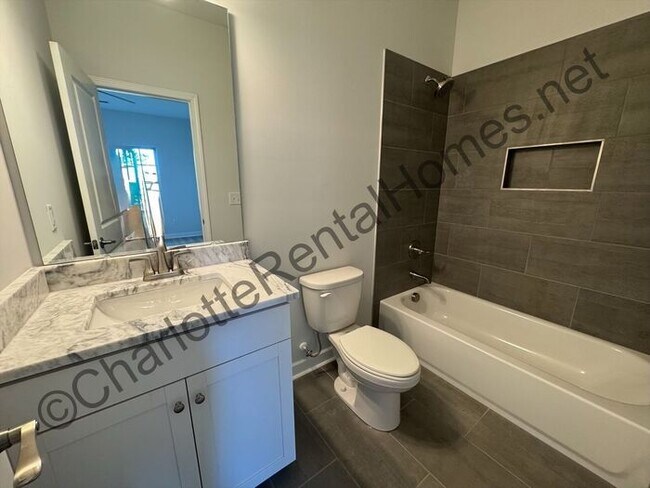 Building Photo - New Construction Single Family Home!