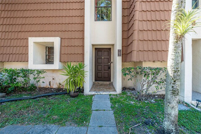 Building Photo - 167 NW 115th Terrace