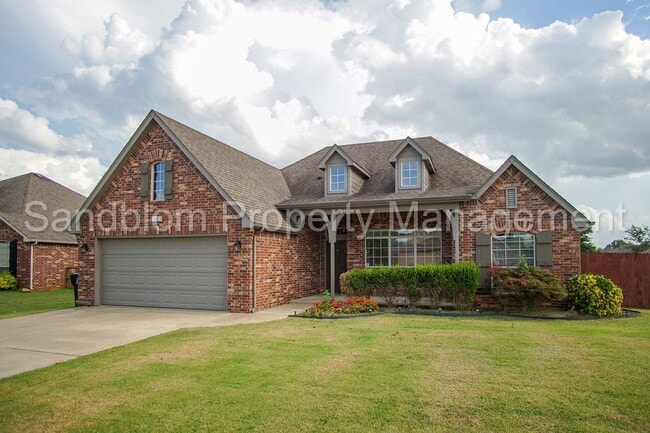 Building Photo - FOR LEASE | Broken Arrow | 3 Bed, 2 Bath H...