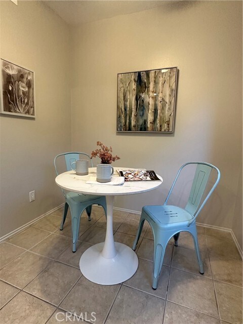 Building Photo - 21931 Burbank Blvd