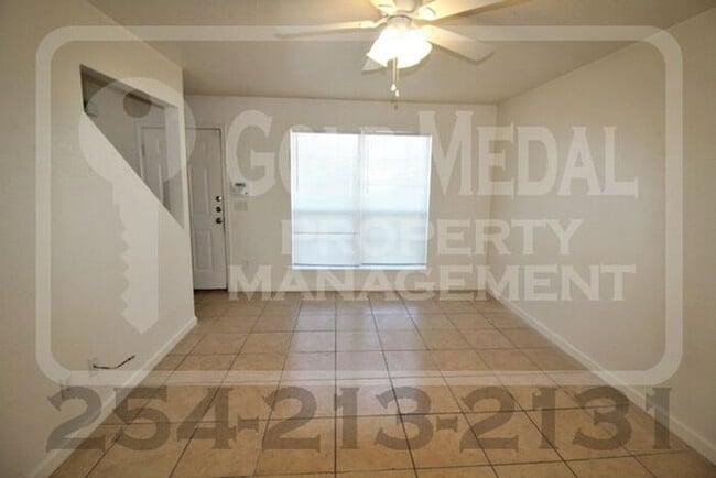 Building Photo - 4008 Pilgram Dr