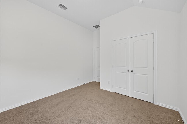 Building Photo - 6214 Severson Lake Ct