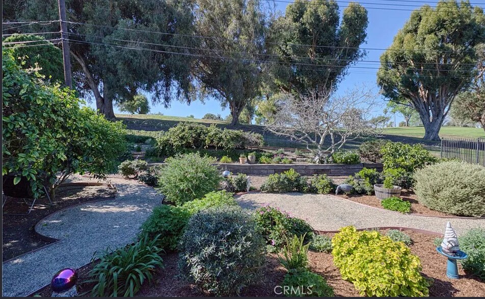 Building Photo - 16711 Greenview Ln