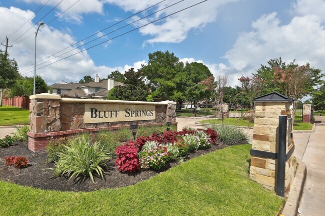 Building Photo - 16706 Mallory Bridge Dr