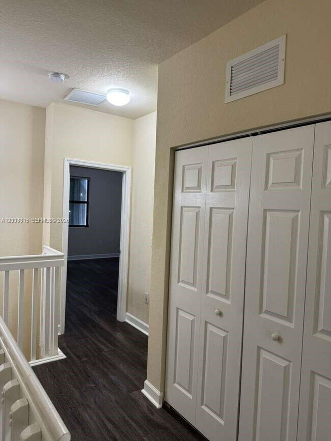 Building Photo - 11668 NW 88th Ln