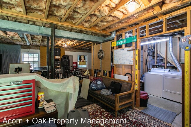 Building Photo - 3 br, 2 bath House - 115 Bruton Drive