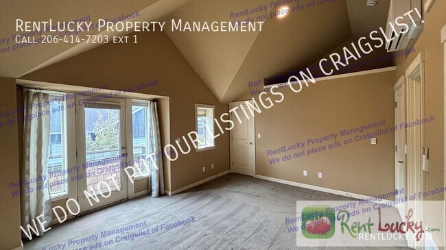 Building Photo - 5614 28th Ave NW