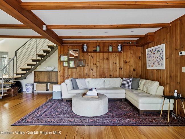 Building Photo - 20 Sherman Rd