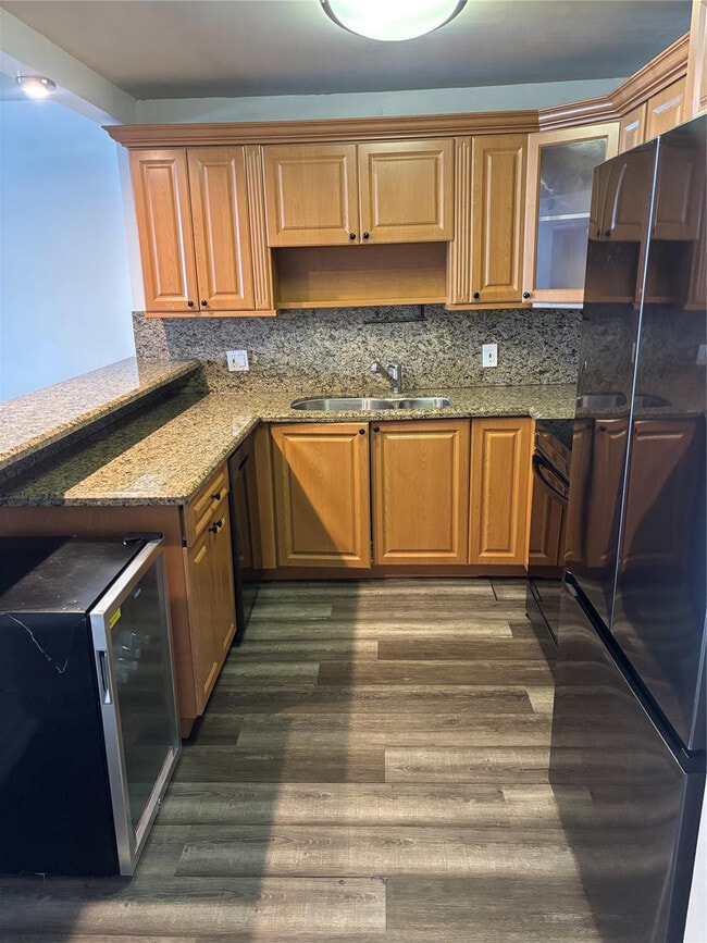 Building Photo - 3800 S Ocean Dr