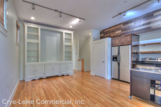 Building Photo - 2 br, 2 bath House - 1205 Paris Ave #204