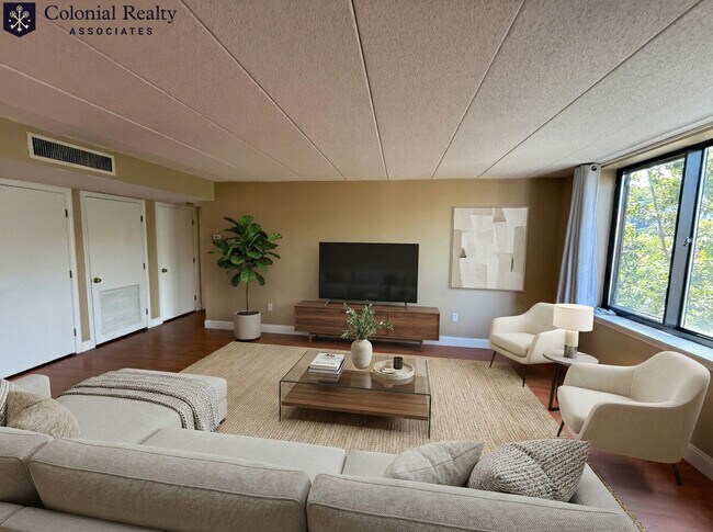 Building Photo - 85 Brainerd Rd