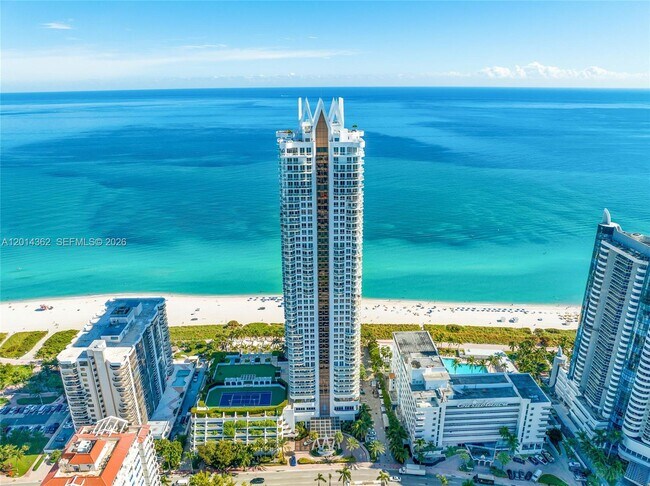 Building Photo - 6365 Collins Ave