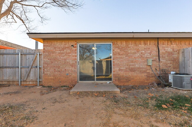 Building Photo - Great Size, Great Location! Brand New Memorial High School in Frenship ISD!