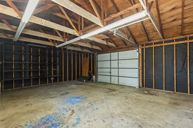 Building Photo - 1809 Westway Ave