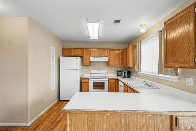 Building Photo - 10411 Hyacinth St