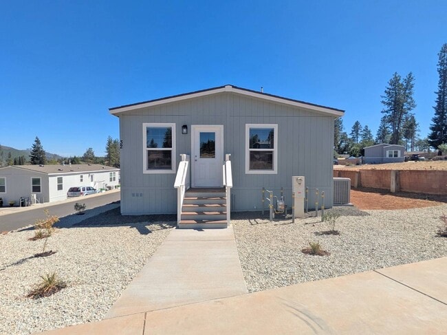 Building Photo - 6656 Pentz Rd