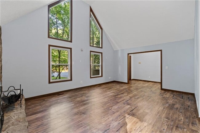 Building Photo - 2622 Sheffield Ct
